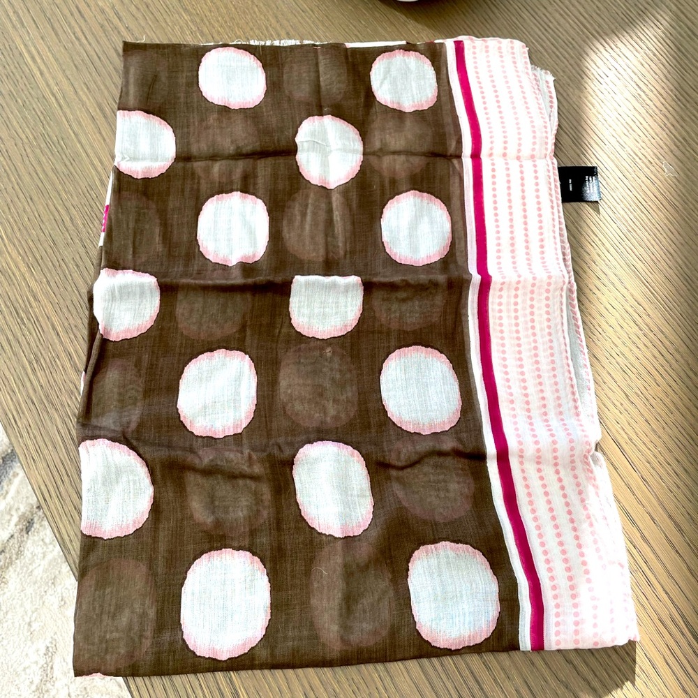 Sak Fifth Avenue scarf